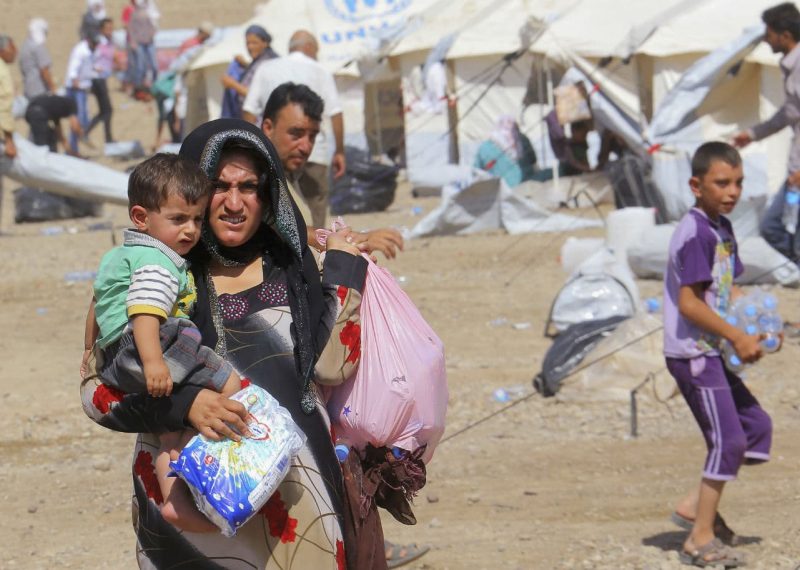 16_02_15_03_45_لاجئين4