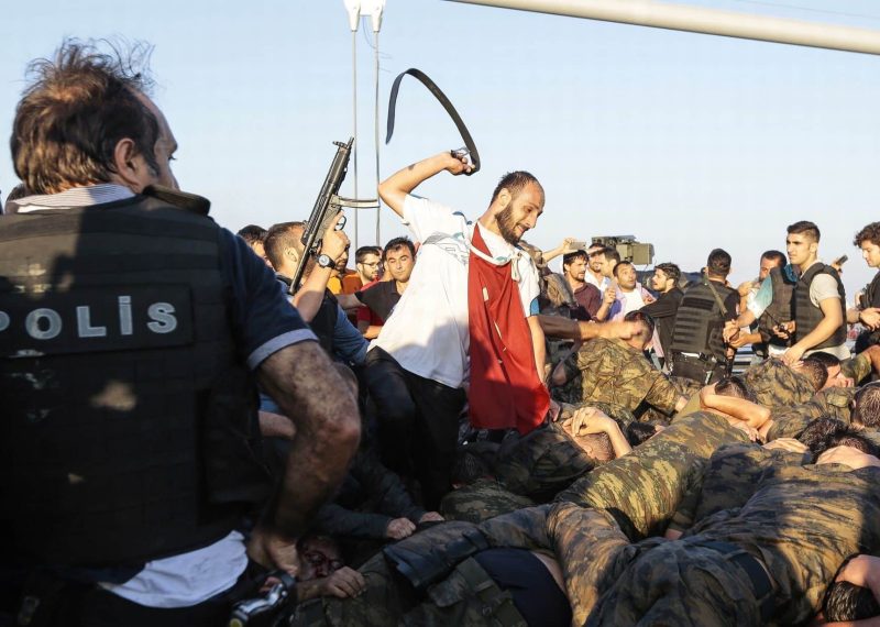 At-Least-90-Killed-in-Attempted-Military-Coup-in-Turkey